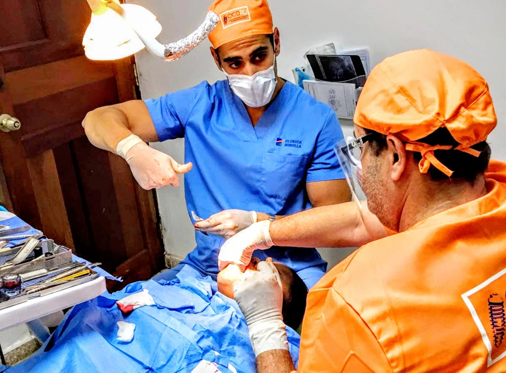 Cursos Avanzados de Implantología y Cirugía Oral en República Dominicana